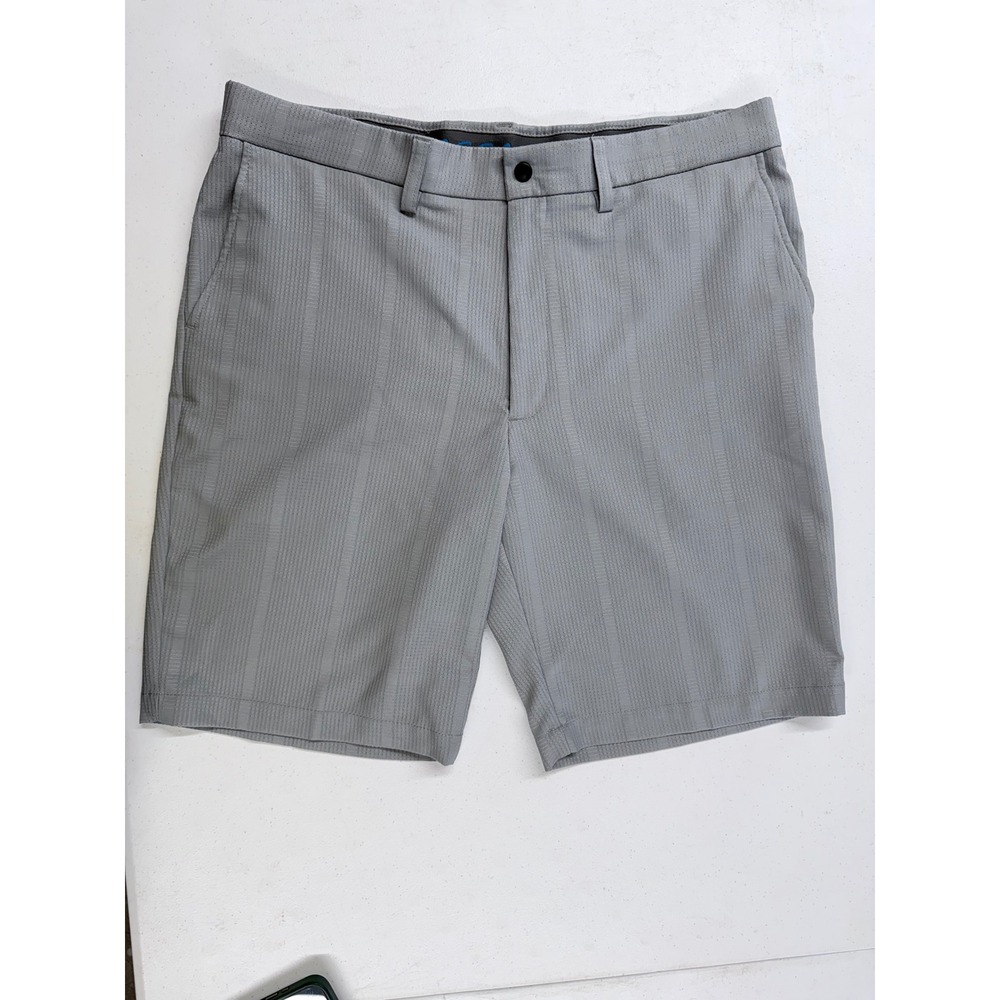 Haggar The Active Series Mens Gray Performance Golf Shorts Size 36 Textured